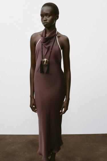 Zara {名称} - {颜色}