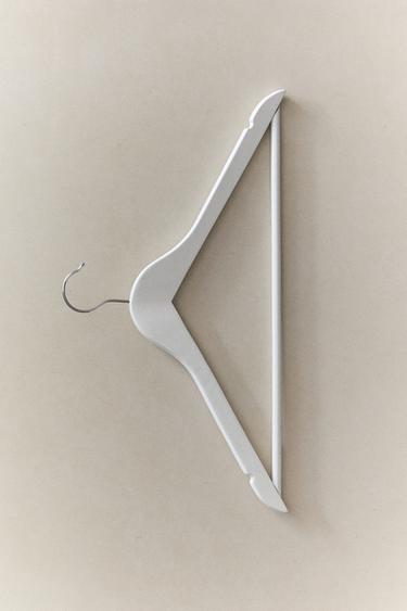 LACQUERED WOODEN HANGER (SET OF 3) - White by Zara