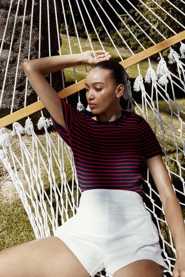 HIGH-WAIST BERMUDA SHORTS - White by Zara