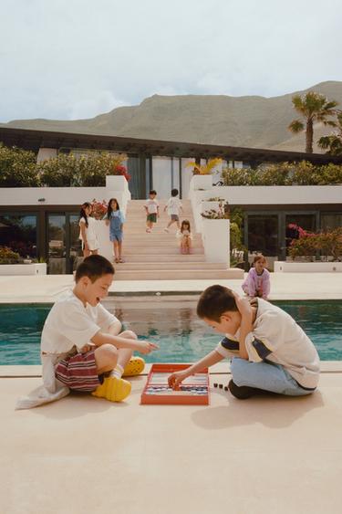 Zara {名称} - {颜色}