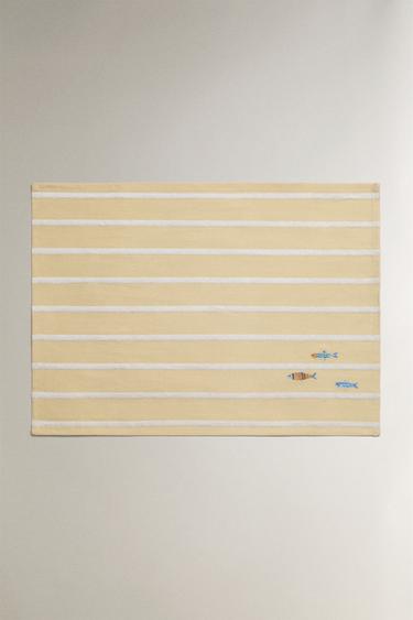 EMBROIDERED PLACEMAT - Yellow by Zara