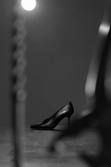 LIMITED EDITION LEATHER HIGH HEEL SHOES - Black by Zara