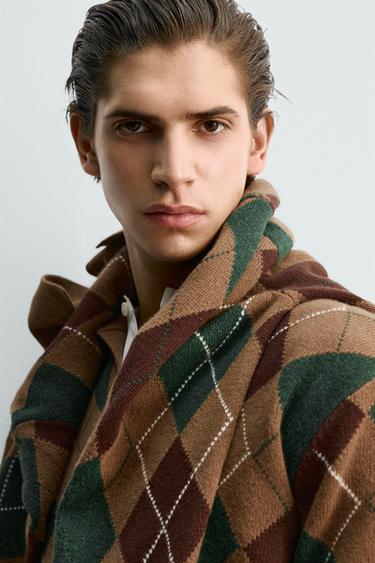 100% WOOL DIAMOND KNIT POLO SHIRT - camel by Zara