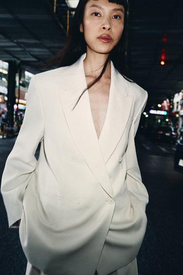 Zara {名称} - {颜色}