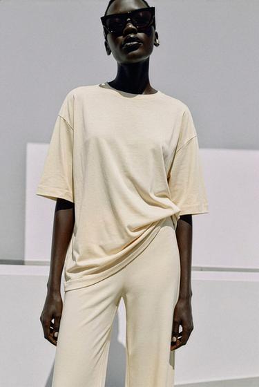 FLUID OVERSIZE T-SHIRT - Butter by Zara