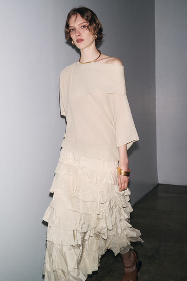 Zara {名称} - {颜色}