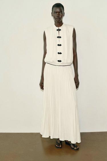 Zara {名称} - {颜色} - 0 图片
