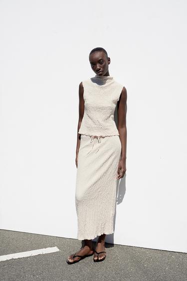 Zara {名称} - {颜色}