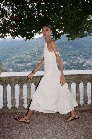 HALTER DRESS WITH FLORAL EMBROIDERY - Golden by Zara