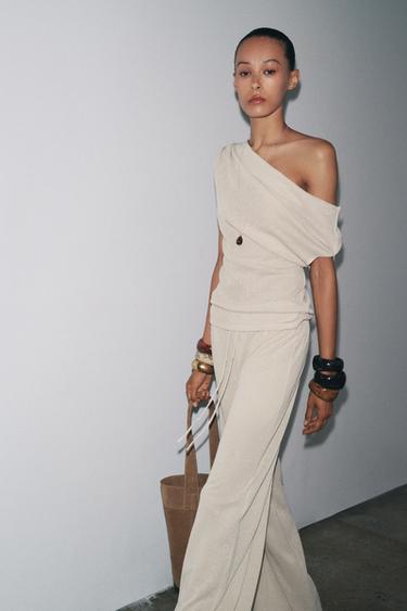 KNITTED CUT-OUT SKIRT WITH BELT - Sand by Zara