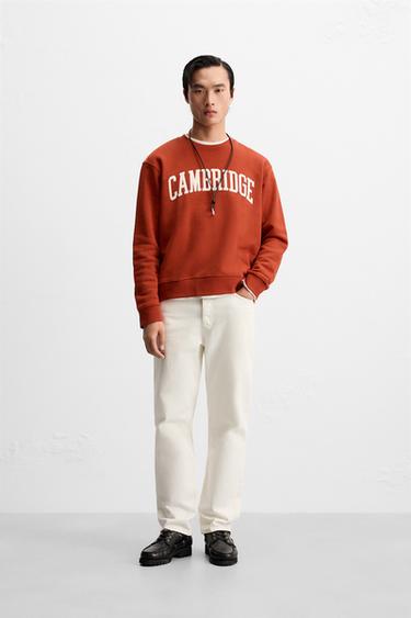 CAMBRIDGE© PATCH SWEATSHIRT - Clay by Zara