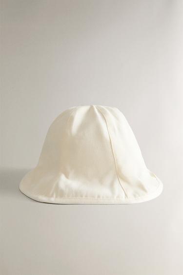 COTTON BEACH BUCKET HAT - Ecru by Zara