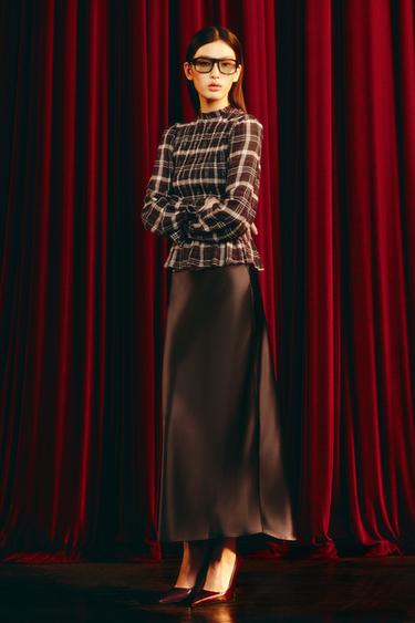 Zara {名称} - {颜色}