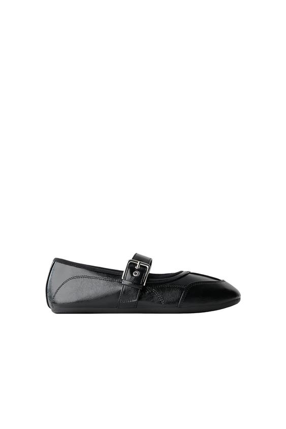 BUCKLE BALLERINAS - Black by Zara - Image 0
