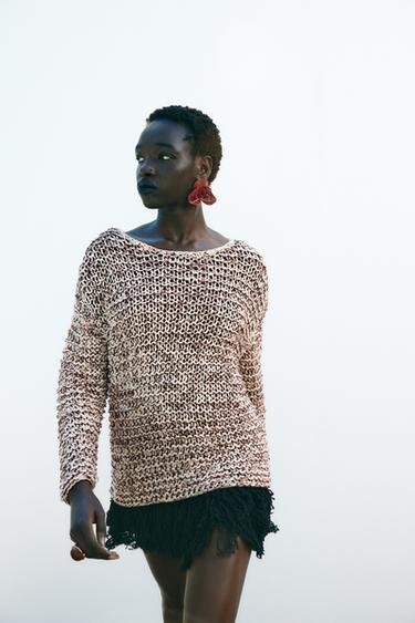 CONTRAST KNIT SWEATER - White / Maroon by Zara