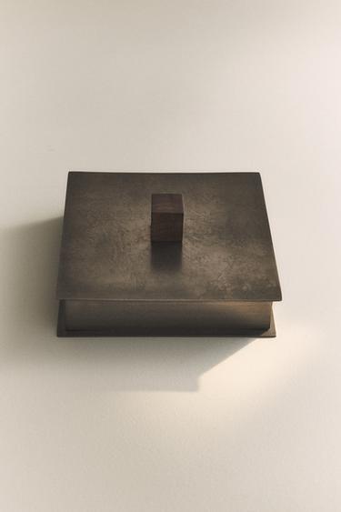 METAL BOX WITH WOODEN HANDLE - Grey by Zara