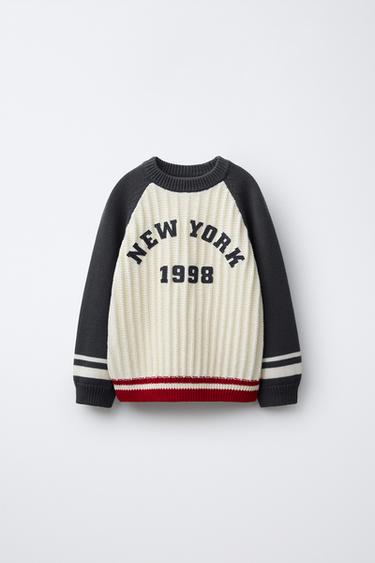 KNIT JUMPER WITH TEXTURED SLOGAN - Ecru / Navy by Zara