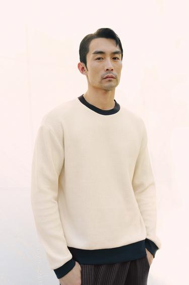 CONTRAST CHECK-TEXTURE SWEATSHIRT - Ecru by Zara