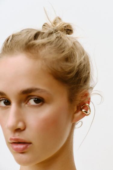 PACK OF 2 EAR CUFF EARRINGS - Golden by Zara - Image 0