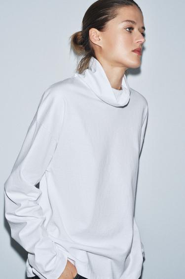 HIGH NECK T-SHIRT - White by Zara