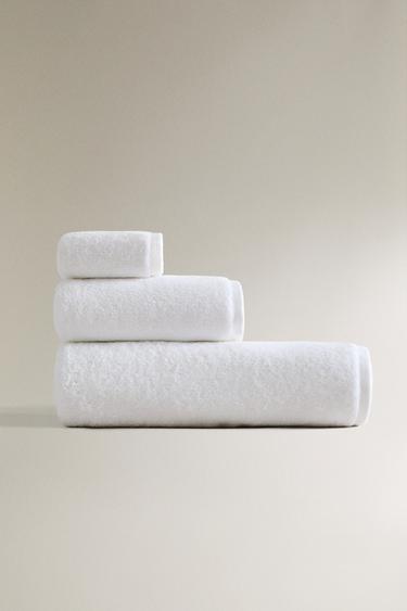 EXTRA SOFT COTTON BATH TOWEL (700 GXM²) - White by Zara