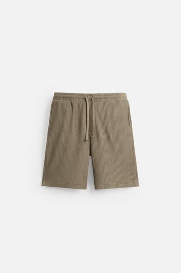 IRREGULAR TEXTURED BERMUDA SHORTS - Brown / Taupe by Zara