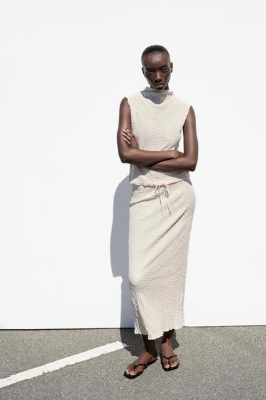 Zara {名称} - {颜色}