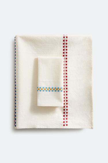 COTTON TABLECLOTH WITH MULTICOLOURED BORDERS - White / Green by Zara