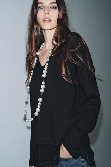 TOP WITH LACE TRIM - Black by Zara