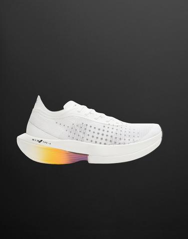 LONG-DISTANCE RUNNING TRAINERS - White by Zara