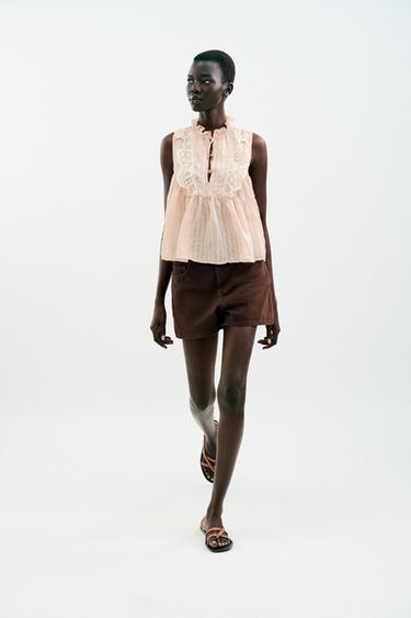 EMBROIDERED TEXTURED BLOUSE - Ecru by Zara