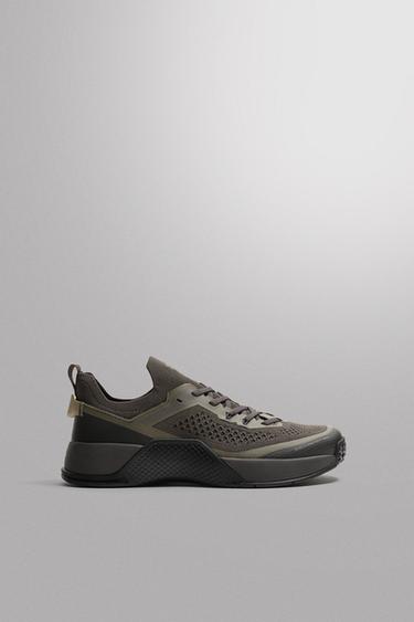 TRAINING TRAINERS - Brown by Zara