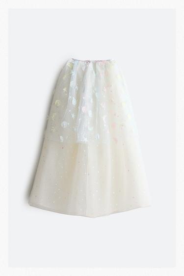 Zara {名称} - {颜色}