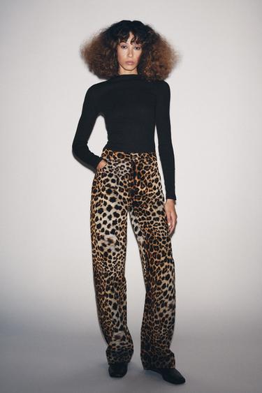 RIBBED LONG SLEEVE BODYSUIT - Black by Zara