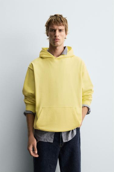 BASIC HOODIE - Yellow by Zara