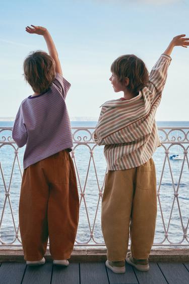 Zara {名称} - {颜色}