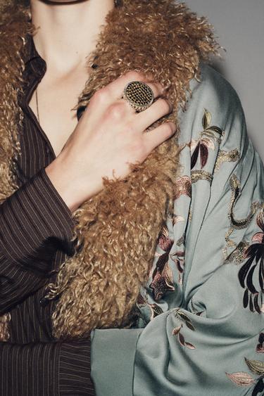 Zara {名称} - {颜色} - 0 图片