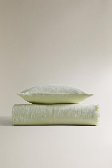 TEXTURED BEDSPREAD - Light green by Zara - Image 0