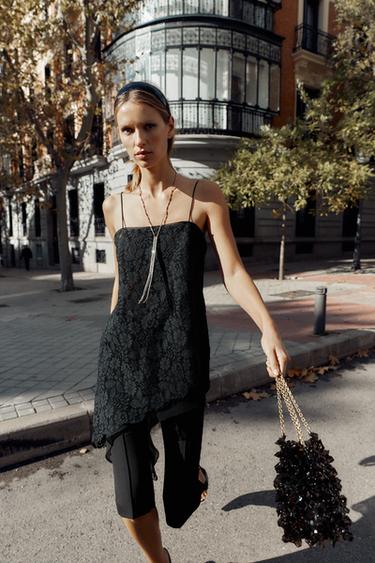 Zara {名称} - {颜色}