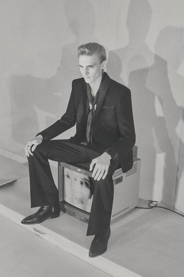 Zara {名称} - {颜色} - 0 图片