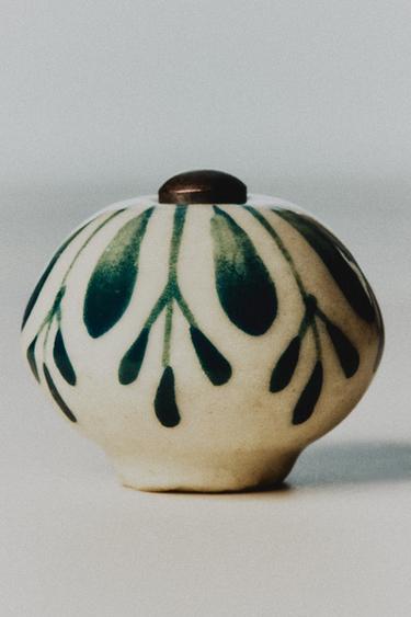 PACK OF CERAMIC FLOWER DOOR KNOBS (PACK OF 2) - Green by Zara