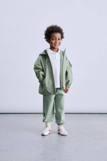 Zara {名称} - {颜色}