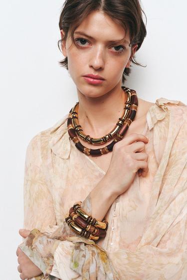 Zara {名称} - {颜色} - 0 图片