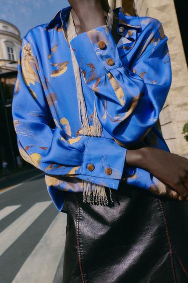 Zara {名称} - {颜色}