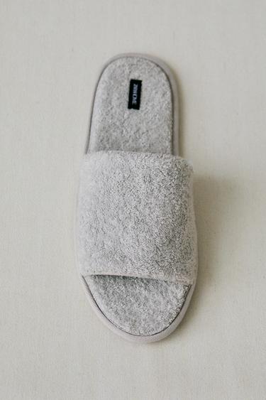 OPEN TERRY BATHROOM SLIPPERS - Grey by Zara