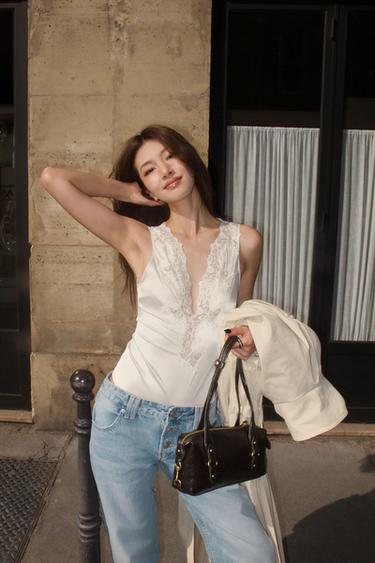 Zara {名称} - {颜色}