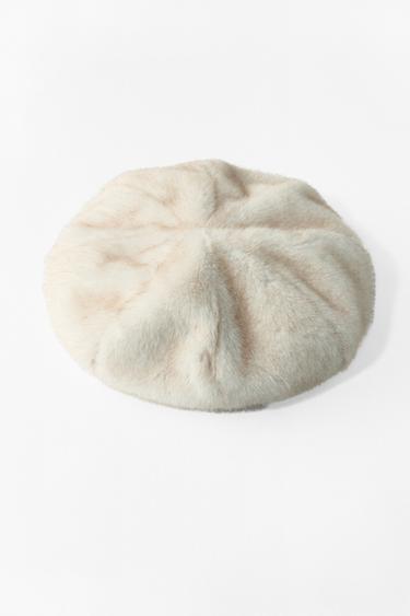 FAUX FUR BERET - Ecru by Zara