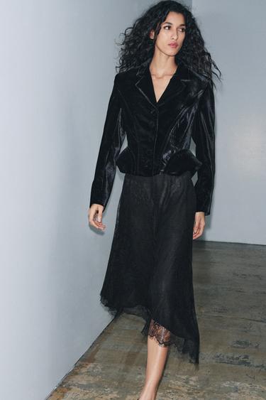 Zara {名称} - {颜色}