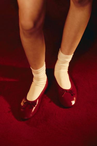 Zara {名称} - {颜色}