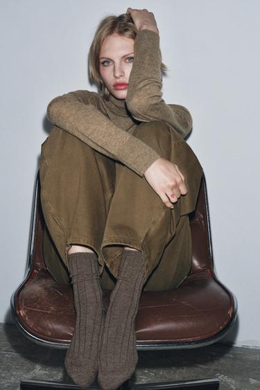 Zara {名称} - {颜色} - 0 图片